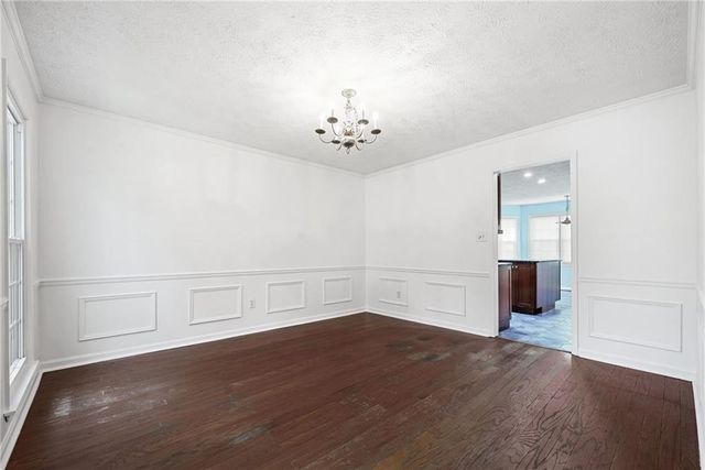 985 Lake Haven Court, Roswell, GA 30076
