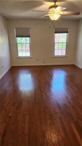 985 Lake Haven Court, Roswell, GA 30076