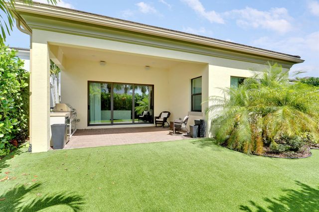 13153 Faberge Place, Palm Beach Gardens, FL 33418