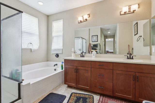 9305 Vintner Cir, Patterson, CA 95363