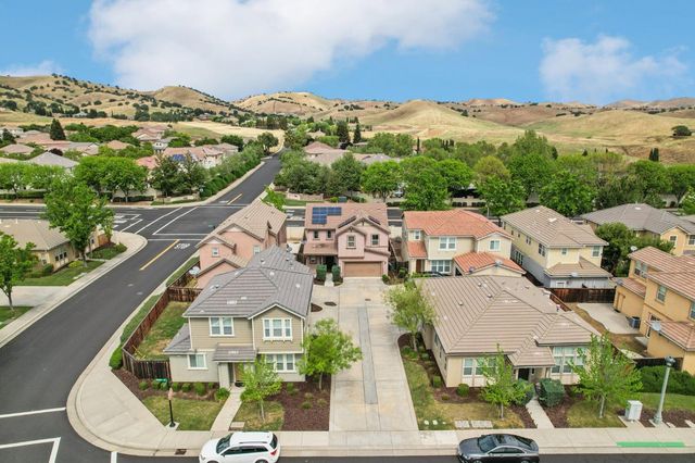 9305 Vintner Cir, Patterson, CA 95363