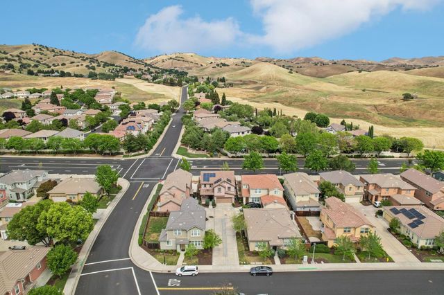 9305 Vintner Cir, Patterson, CA 95363