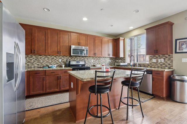 9305 Vintner Cir, Patterson, CA 95363