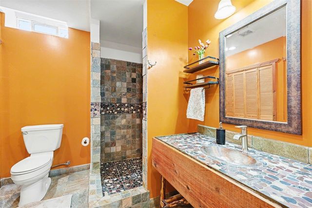 2863 Silver Spring Drive, Ann Arbor, MI 48103