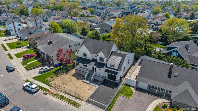 11 Adams Street, East Rockaway, NY 11518