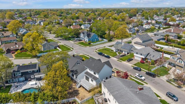 11 Adams Street, East Rockaway, NY 11518