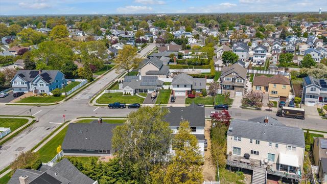 11 Adams Street, East Rockaway, NY 11518