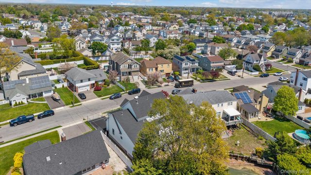 11 Adams Street, East Rockaway, NY 11518