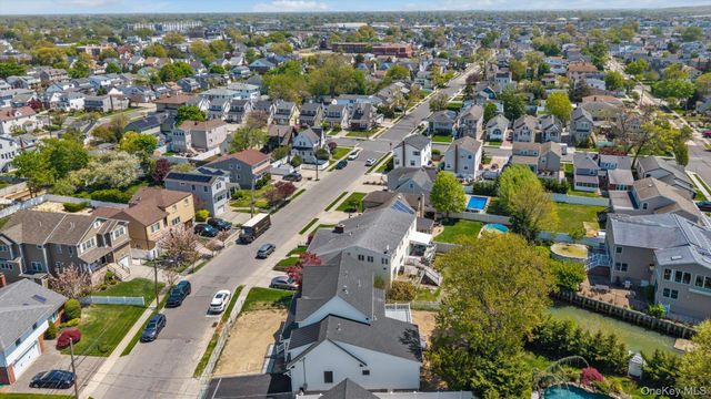 11 Adams Street, East Rockaway, NY 11518