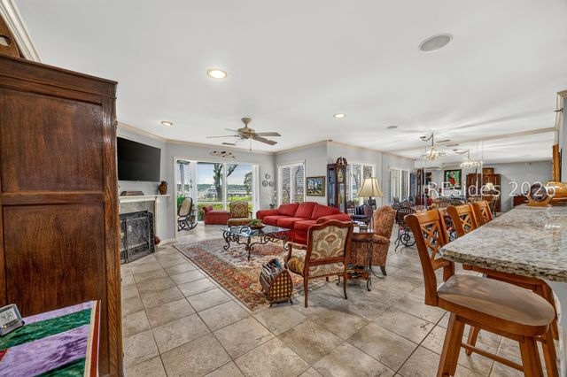 73 Skull Creek Drive 114, Hilton Head Island, SC 29926