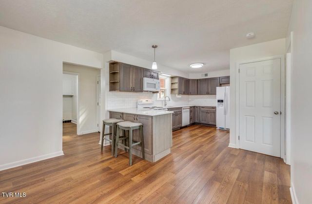 833 Fairmont Avenue, Kingsport, TN 37660