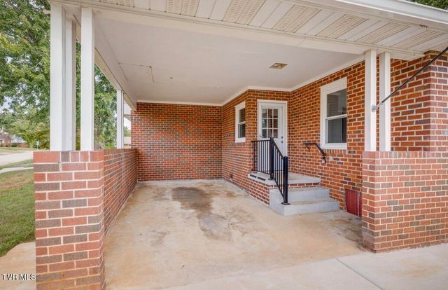 833 Fairmont Avenue, Kingsport, TN 37660