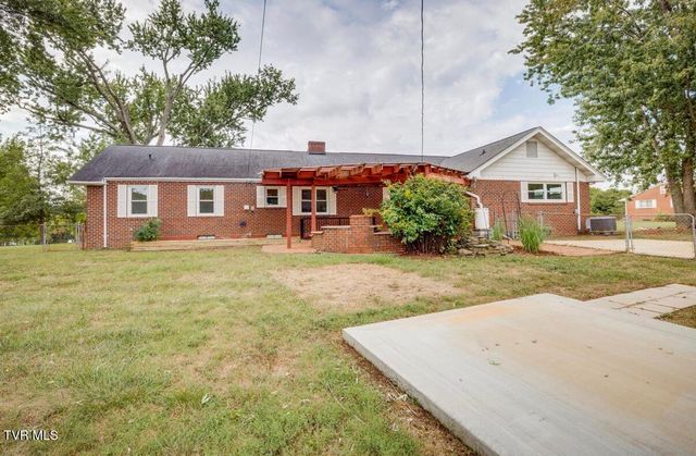 833 Fairmont Avenue, Kingsport, TN 37660