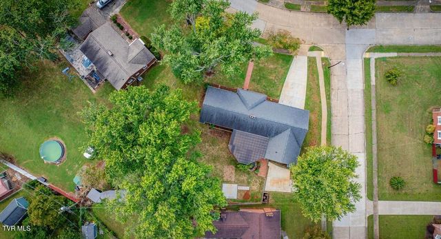 833 Fairmont Avenue, Kingsport, TN 37660