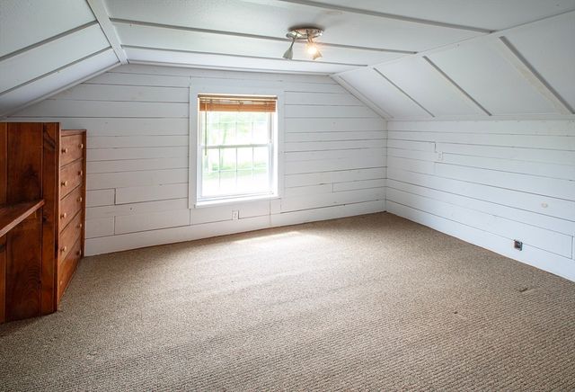 383 Westhampton Rd, Northampton, MA 01062