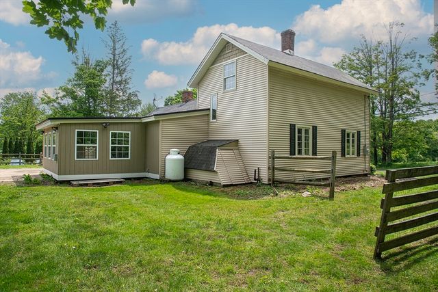 383 Westhampton Rd, Northampton, MA 01062