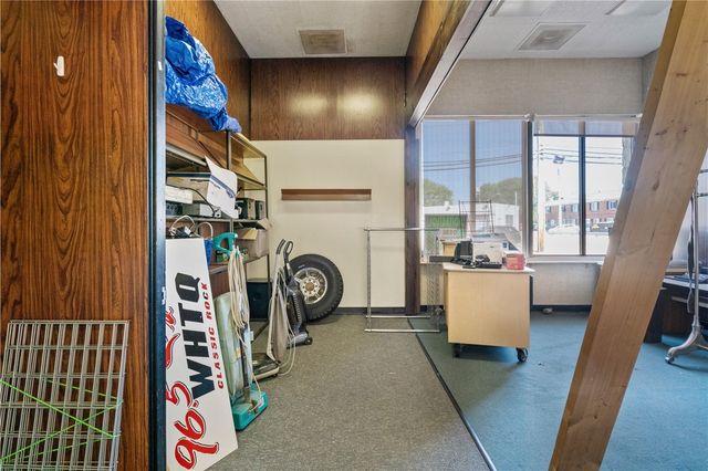 301 Unity Center Rd, Plum Boro, PA 15239