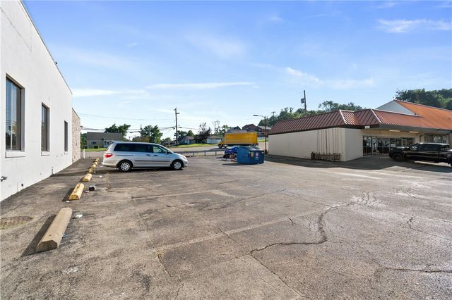 301 Unity Center Rd, Plum Boro, PA 15239