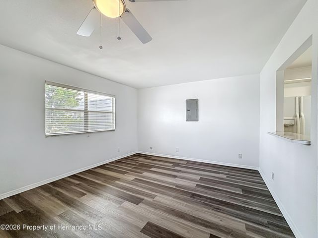 202 Bedford Trail 103, Sun City Center, FL 33573