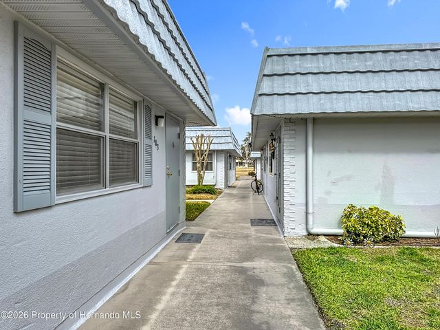 202 Bedford Trail 103, Sun City Center, FL 33573