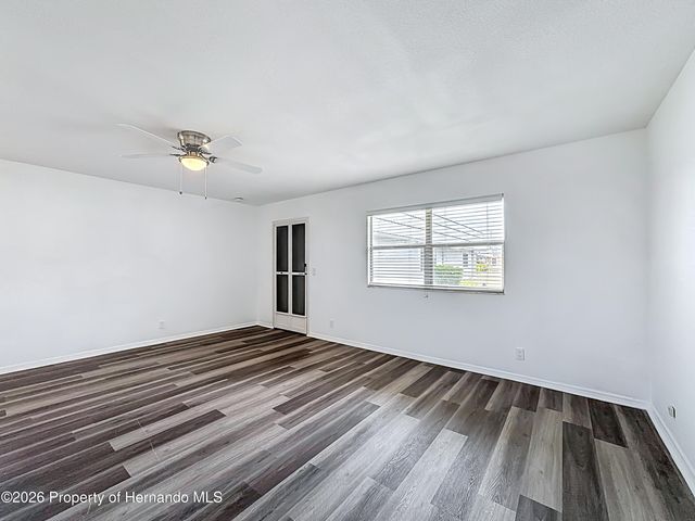 202 Bedford Trail 103, Sun City Center, FL 33573