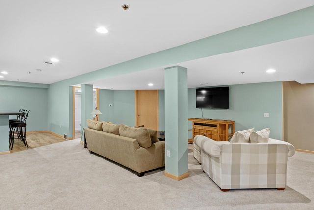 207 Tower DRIVE, Sheboygan Falls, WI 53085