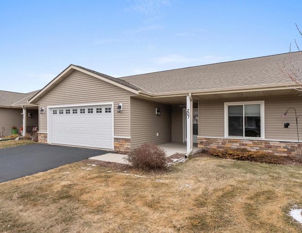 207 Tower DRIVE, Sheboygan Falls, WI 53085
