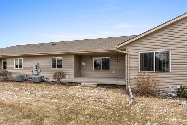 207 Tower DRIVE, Sheboygan Falls, WI 53085