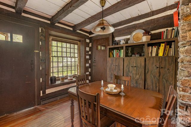 1971 Swiss Pine Lake Drive, Spruce Pine, NC 28777