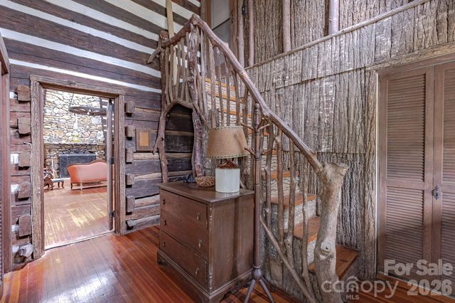 1971 Swiss Pine Lake Drive, Spruce Pine, NC 28777