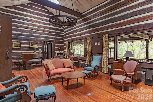 1971 Swiss Pine Lake Drive, Spruce Pine, NC 28777