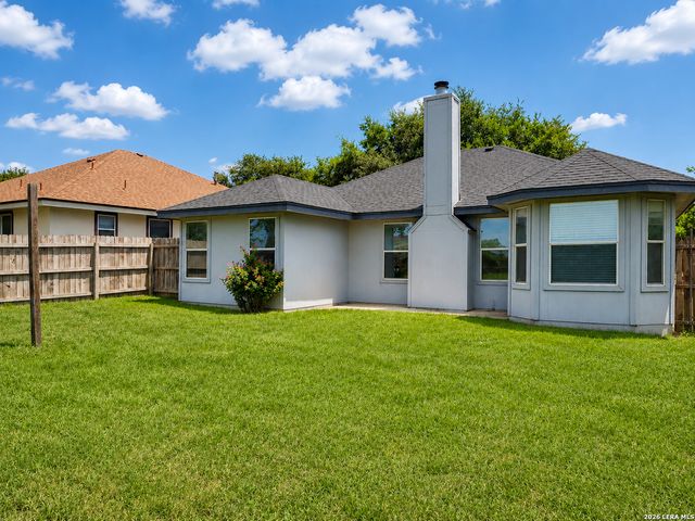 4107 MISTFLOWER DR, Converse, TX 78109