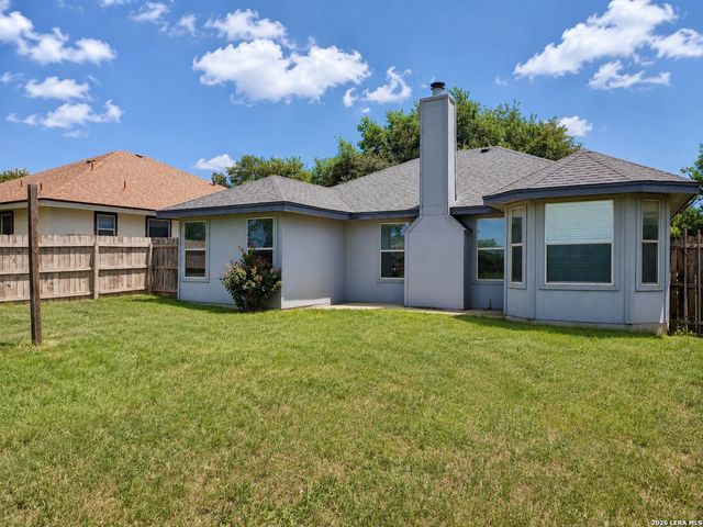 4107 MISTFLOWER DR, Converse, TX 78109