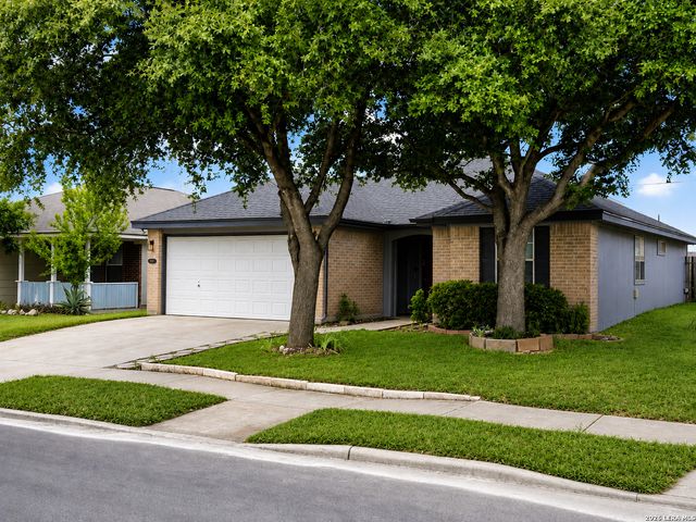 4107 MISTFLOWER DR, Converse, TX 78109