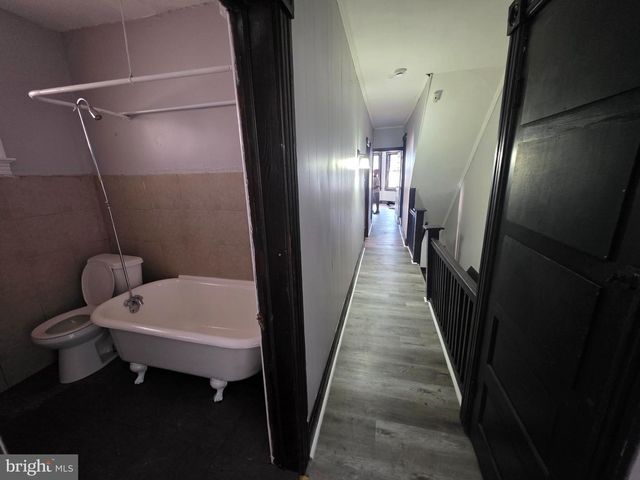 257 HIGHLAND AVE, Trenton, NJ 08618