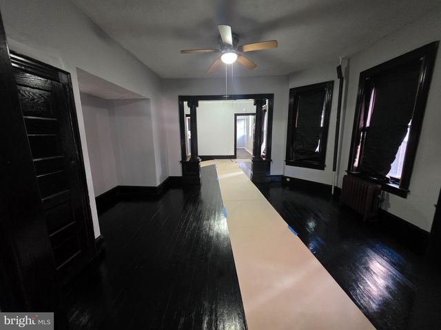 257 HIGHLAND AVE, Trenton, NJ 08618