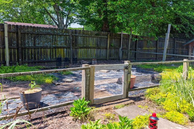 108 Timothy Drive, Nicholasville, KY 40356