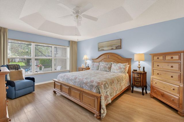 7094 Avila Terrace Way, Delray Beach, FL 33446