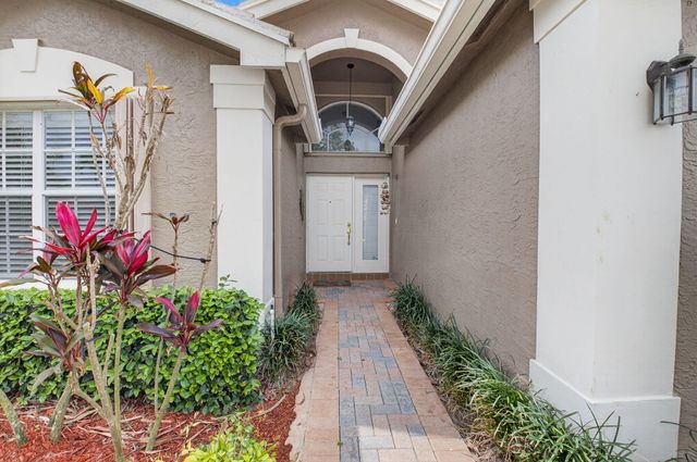 7094 Avila Terrace Way, Delray Beach, FL 33446