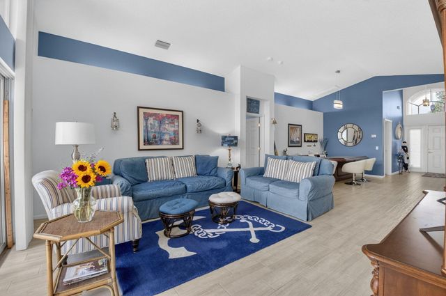 7094 Avila Terrace Way, Delray Beach, FL 33446