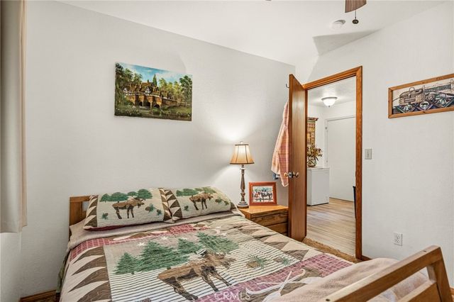 23730 Scenic, Crestline, CA 92325