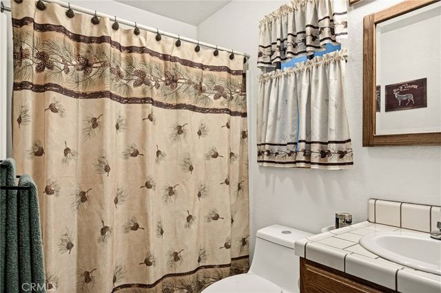 23730 Scenic, Crestline, CA 92325