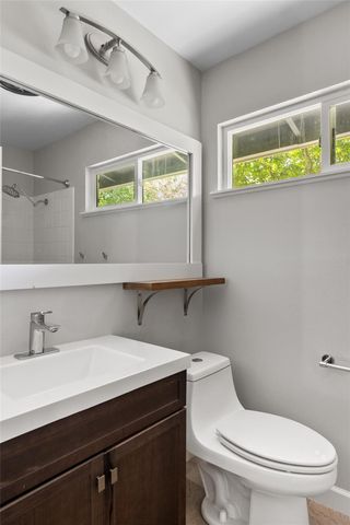 5313 Harvest LN, Austin, TX 78745