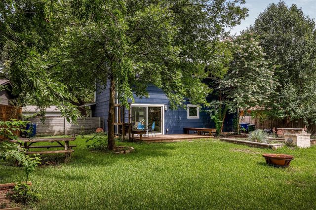 5313 Harvest LN, Austin, TX 78745