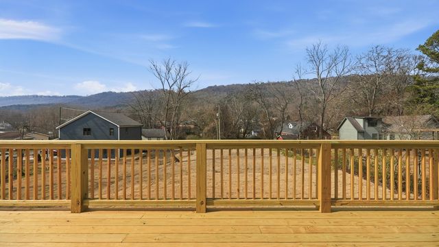 5205 Tennessee Avenue, Chattanooga, TN 37409