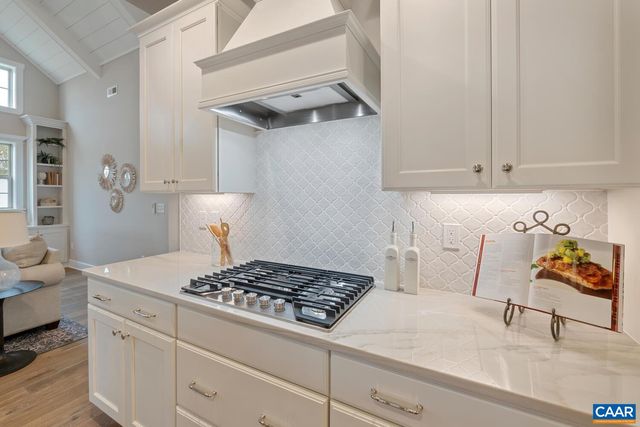 3067 FARROW CIR, Charlottesville, VA 22901