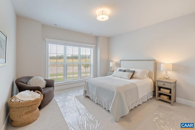 3067 FARROW CIR, Charlottesville, VA 22901