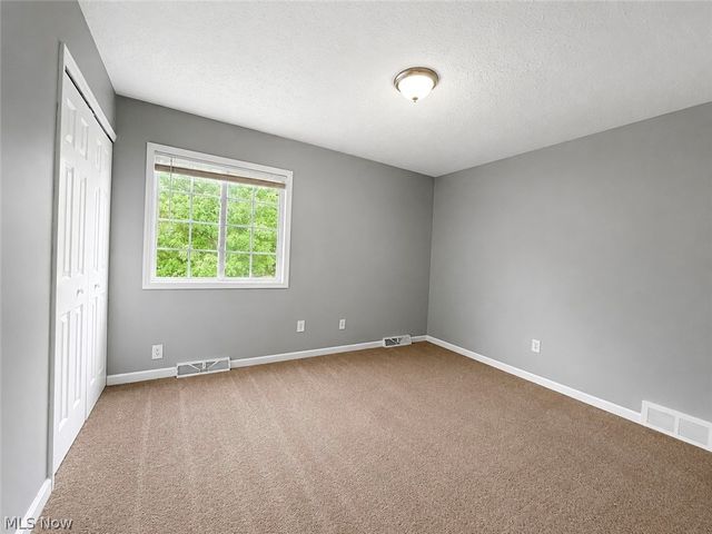 2107 Randall Street, Lorain, OH 44052
