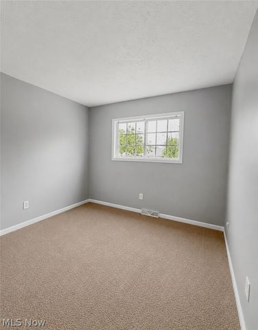 2107 Randall Street, Lorain, OH 44052