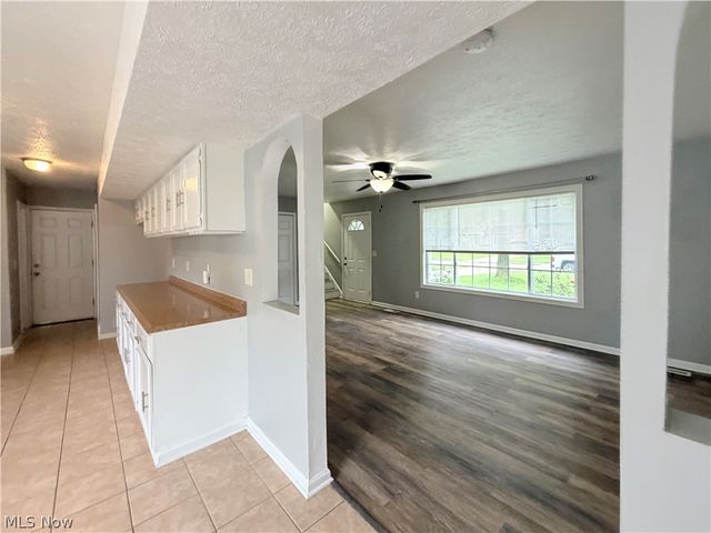2107 Randall Street, Lorain, OH 44052